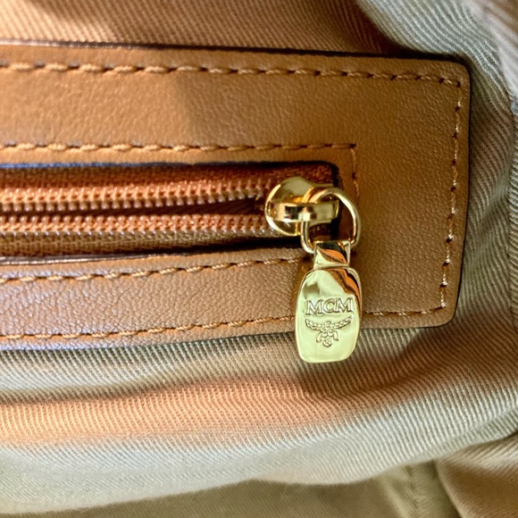 AUTHENTIC EUC MCM Visetos Cognac Coated Canvas & Leather Bag - Picture 3 of 15